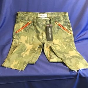 Etienne Marcel Camo Pant. M 253